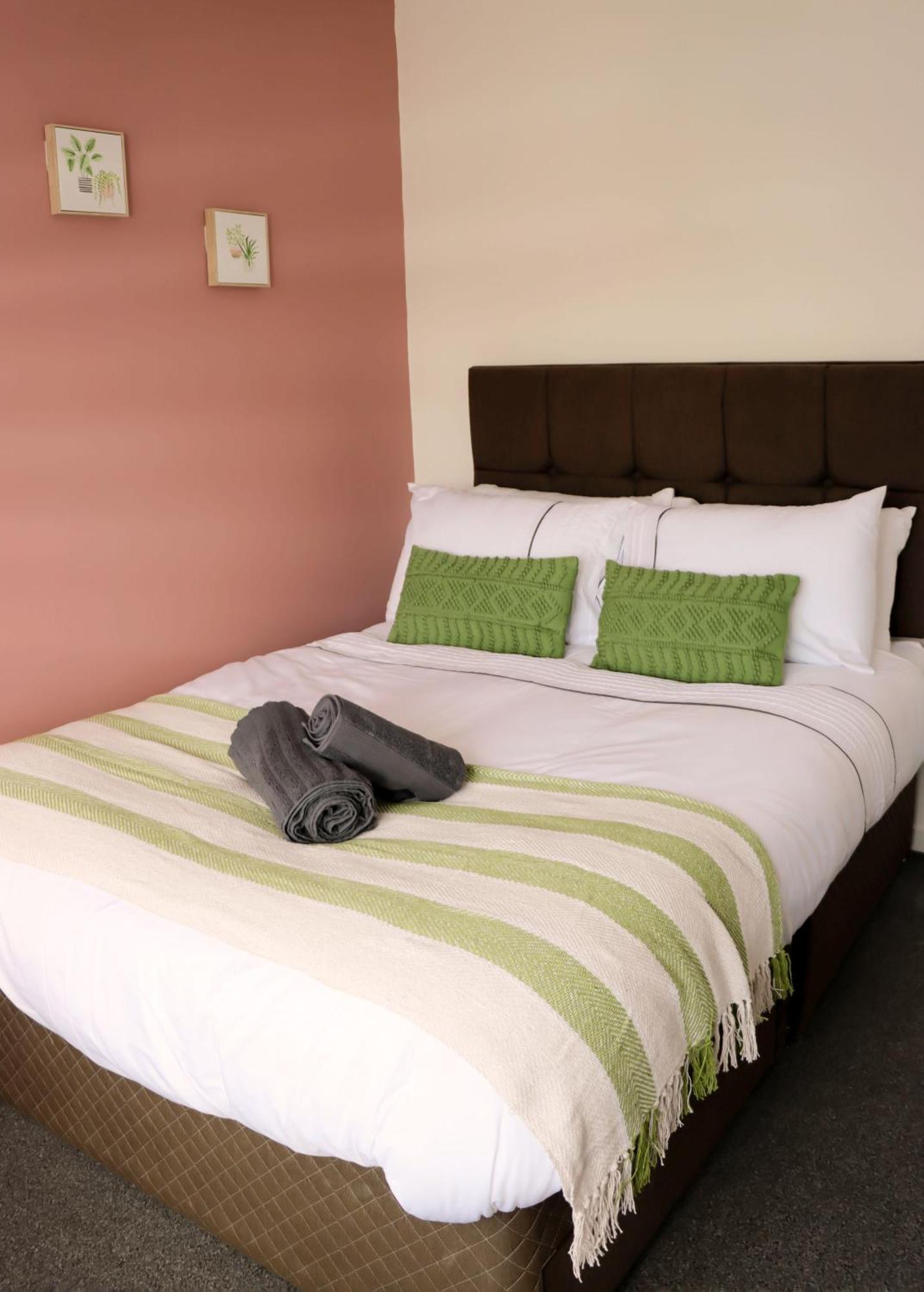 Cosy Studio In Havant! Near A3 And Staunton Country Park Buitenkant foto