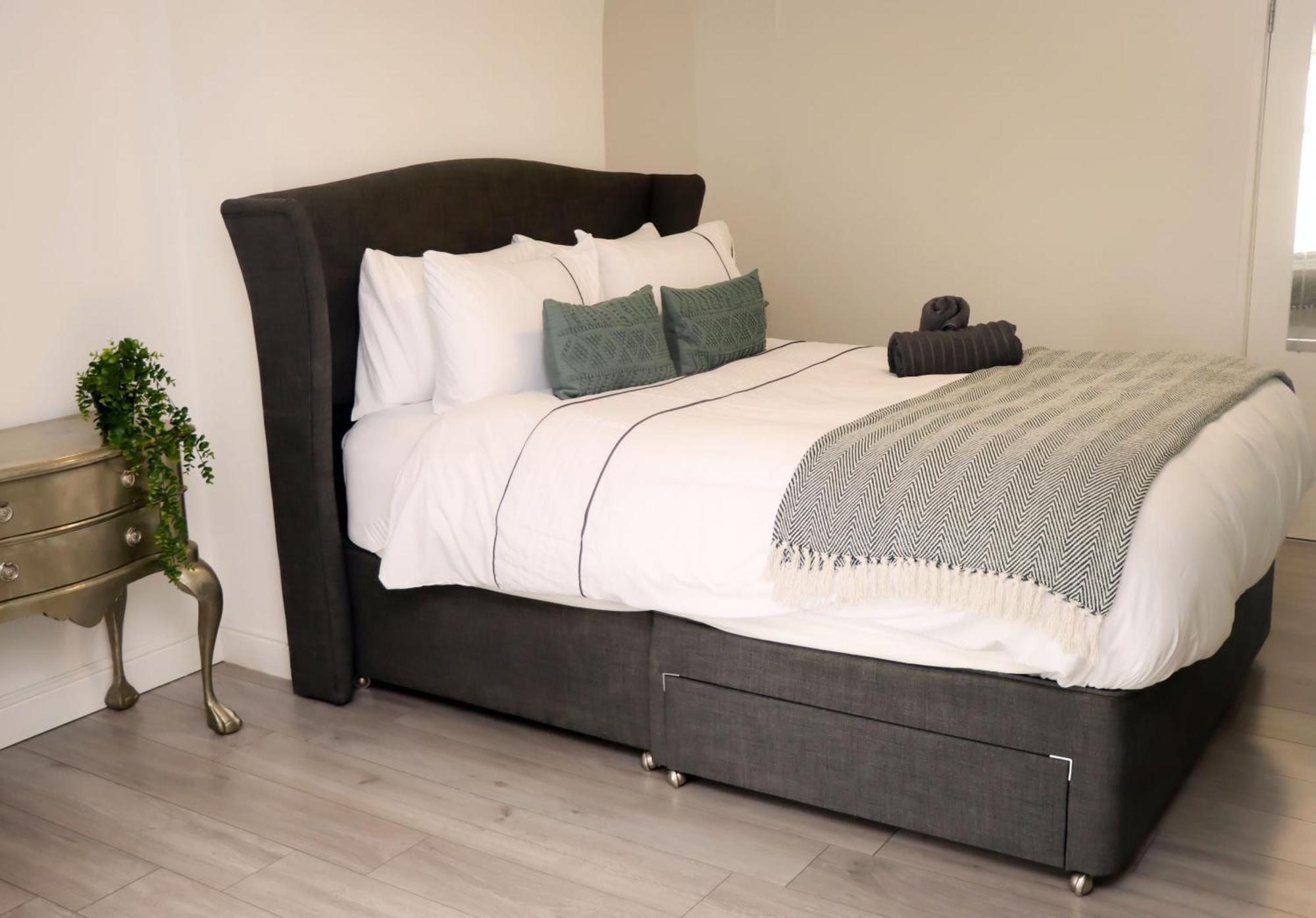 Cosy Studio In Havant! Near A3 And Staunton Country Park Buitenkant foto