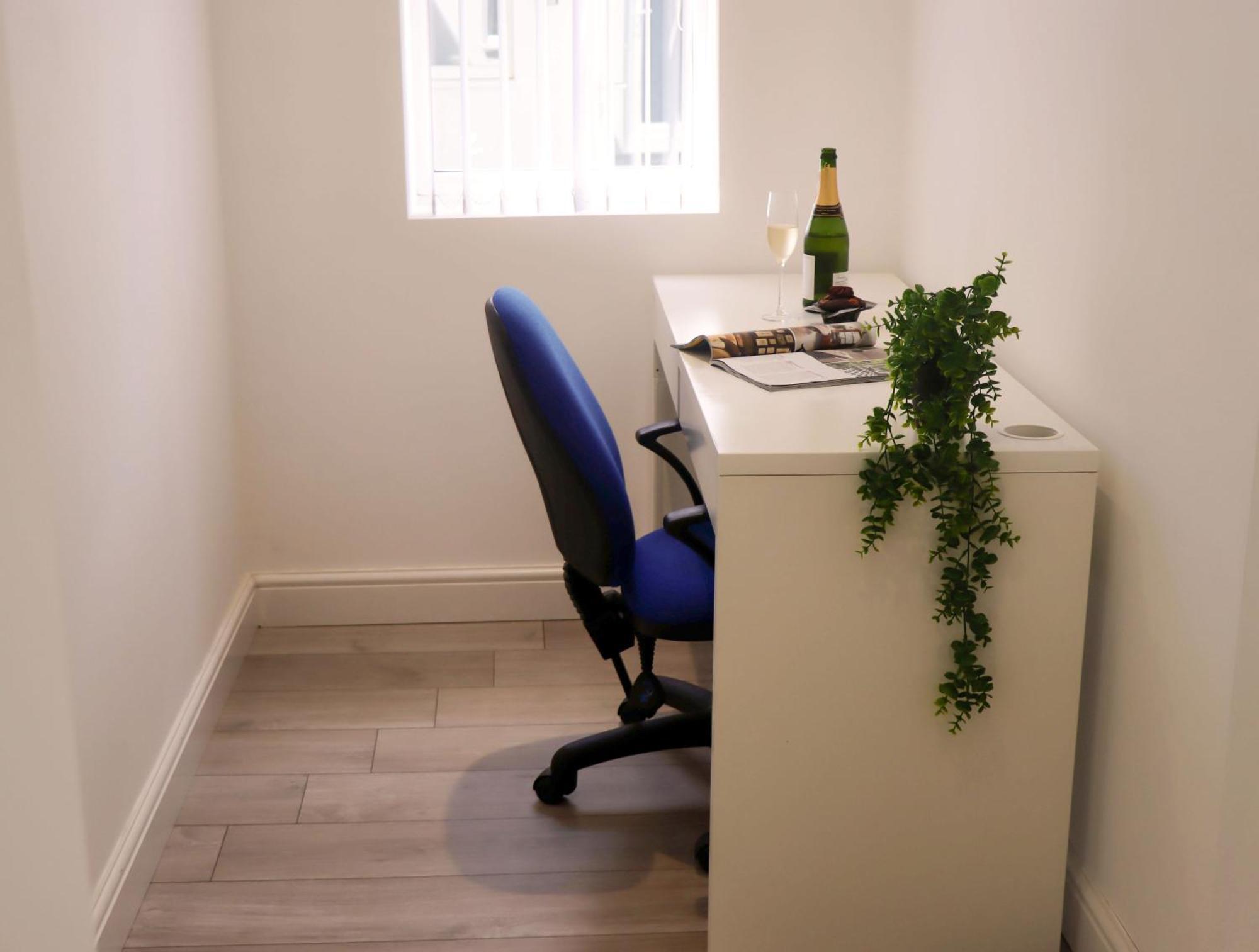 Cosy Studio In Havant! Near A3 And Staunton Country Park Buitenkant foto