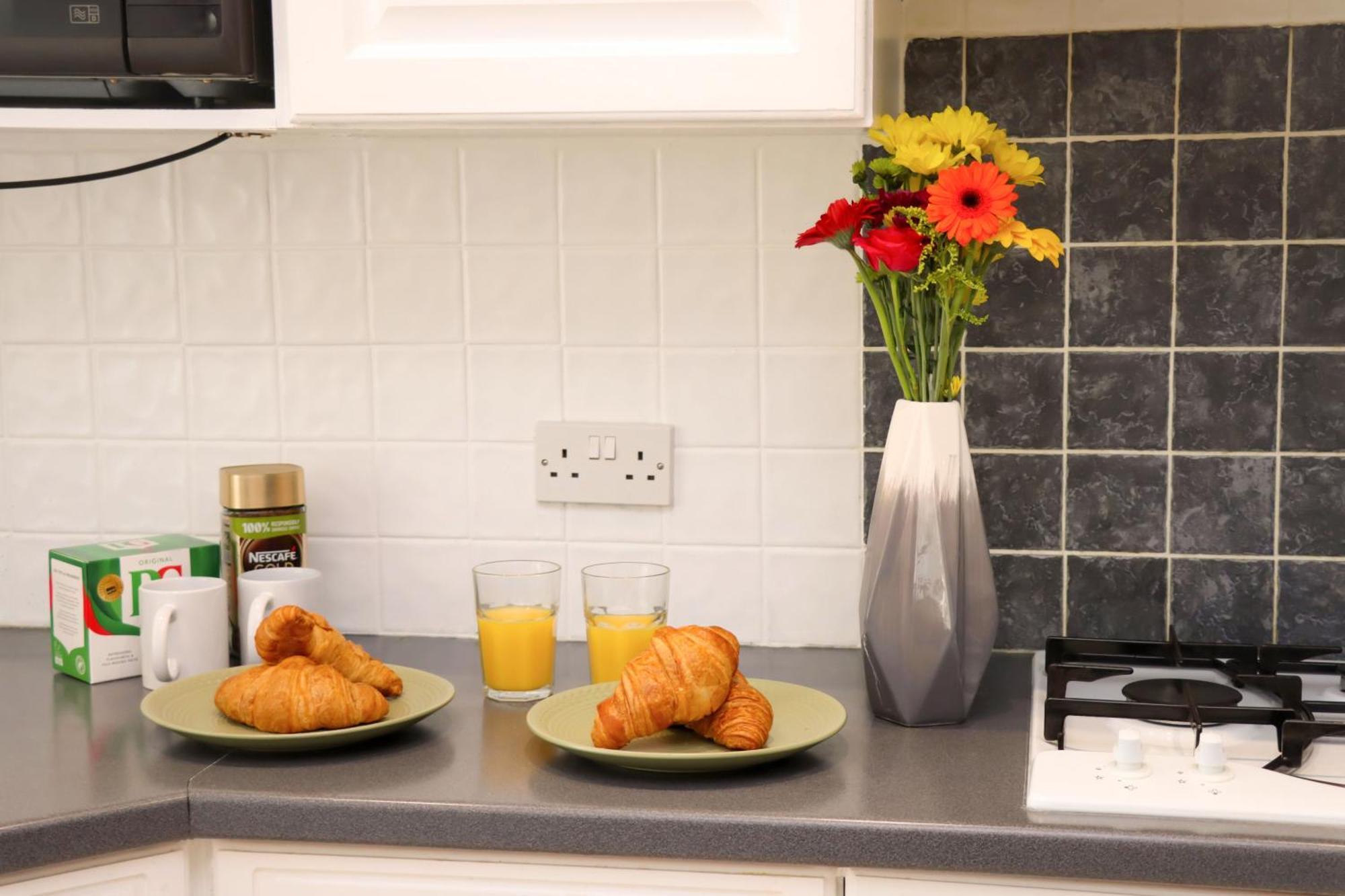Cosy Studio In Havant! Near A3 And Staunton Country Park Buitenkant foto
